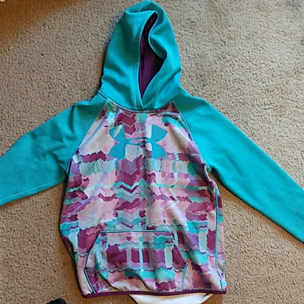 Under armor sweatshirt